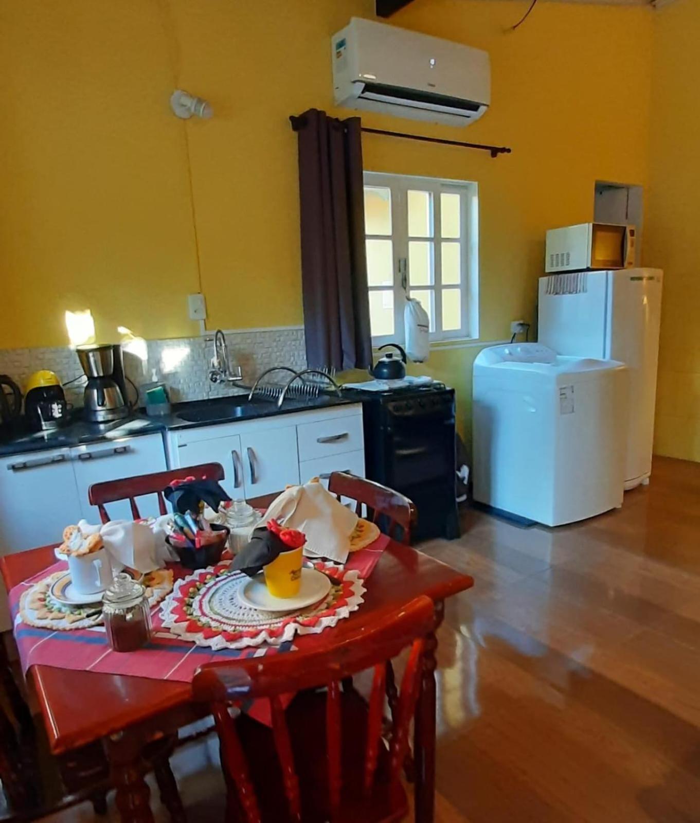 Villacasamarela Mini Casinhas De Hospedes Rio Vermelho Florianopolis Ngoại thất bức ảnh